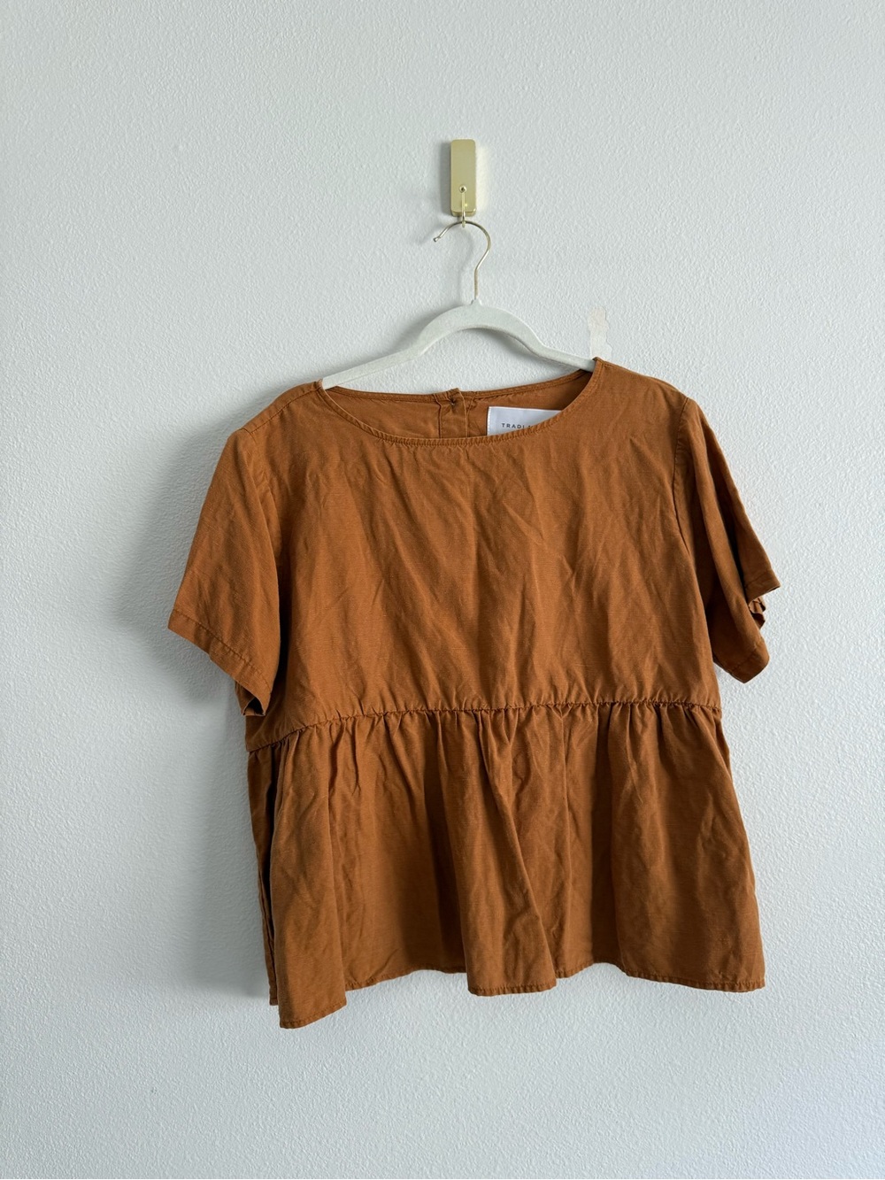 Tradlands Nico Short Sleeve Peplum Top Sz L linen blend